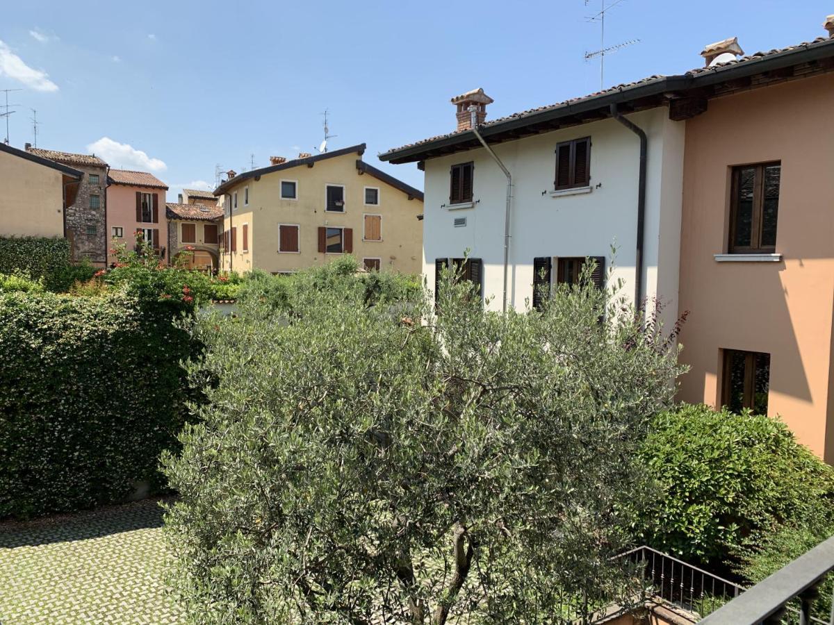 Casa Mariposa Apartment Desenzano del Garda Exterior photo